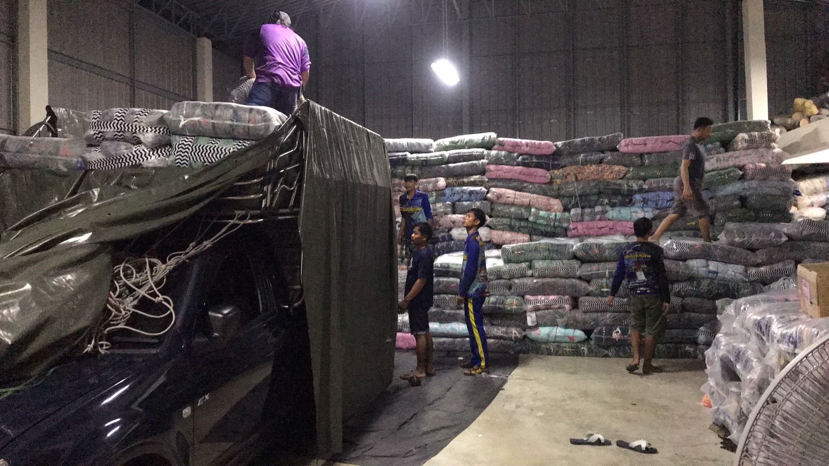 รับซื้อเสื้อผ้าสต๊อก